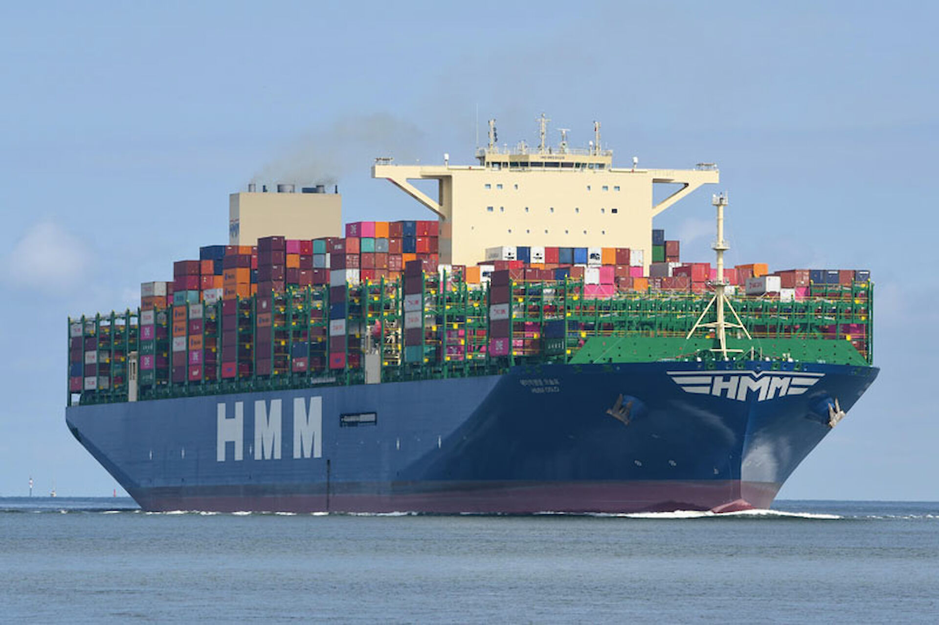 HMM Oslo, Acht größtes Containerschiff der welt